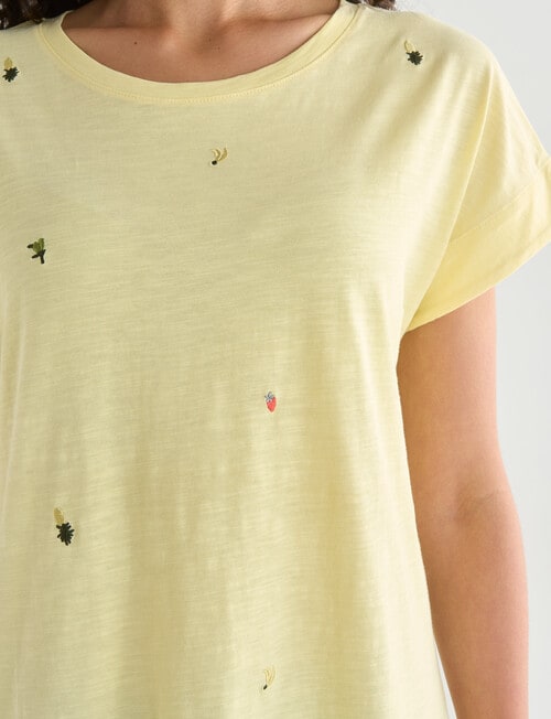 Zest Embroidered Flower Organic Cotton Boxy Tee, Yellow product photo View 05 L