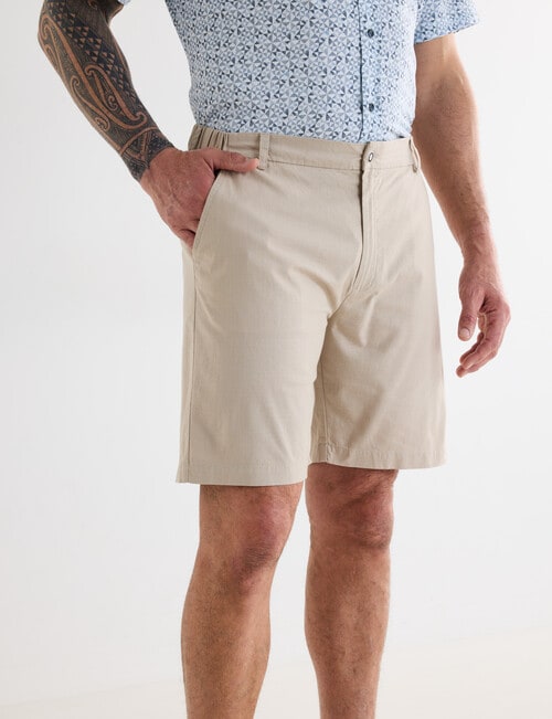 Logan Zian Shorts, Sand product photo