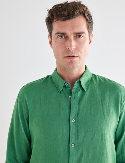 Gasoline Linen Long Sleeve Shirt, Green product photo View 05 L