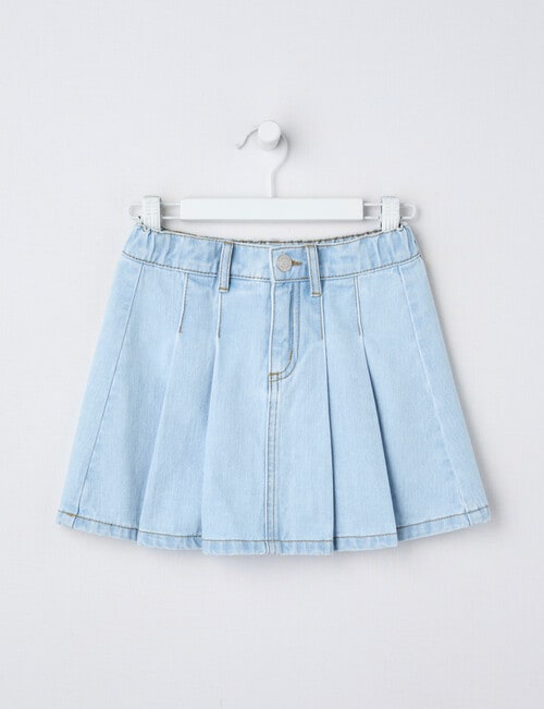 Mac & Ellie Pleated Denim Skirt, Light Blue product photo