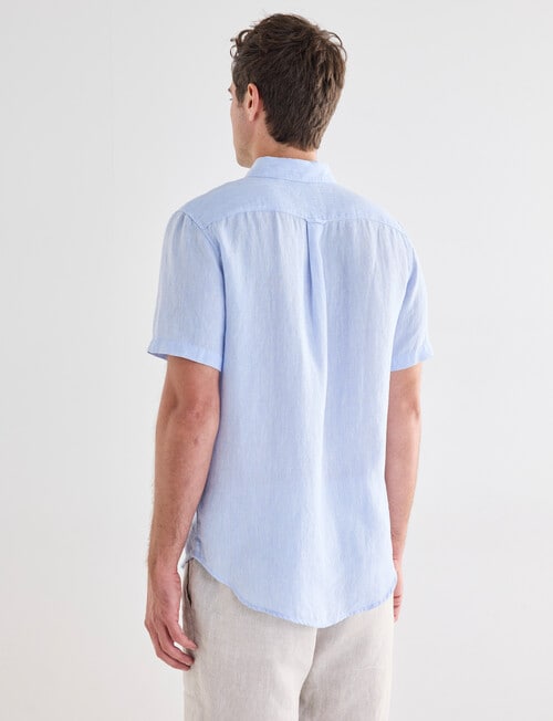 Gasoline Linen Short Sleeve Shirt, Light Blue product photo View 02 L
