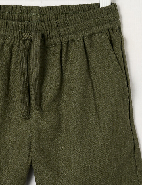 Mac & Ellie Linen Blend Woven Short, Olive product photo View 02 L