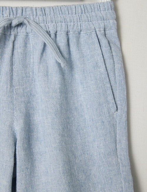 Mac & Ellie Linen Blend Woven Shorts, Blue product photo View 02 L