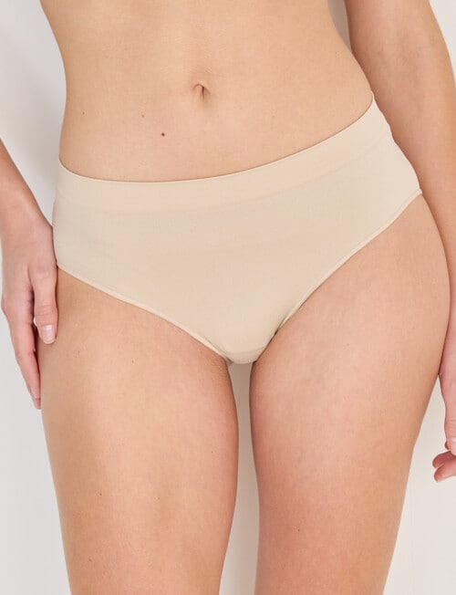 Lyric Seamfree Full Brief, Nude product photo