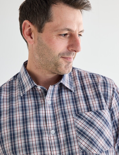 Chisel Mason Short Sleeve Shirt, Navy product photo View 04 L