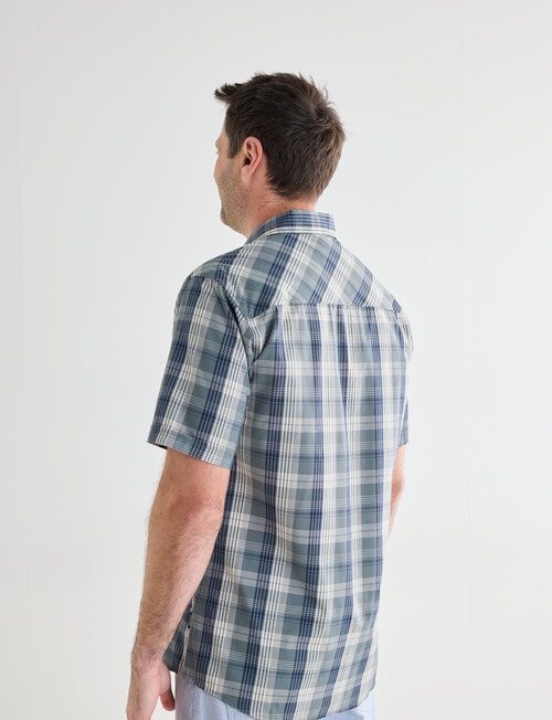 Chisel Mason Short Sleeve Shirt, Sage product photo View 02 L