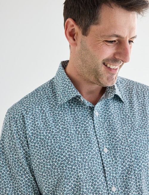 Chisel Mini Flower Short Sleeve Shirt, White & Blue product photo