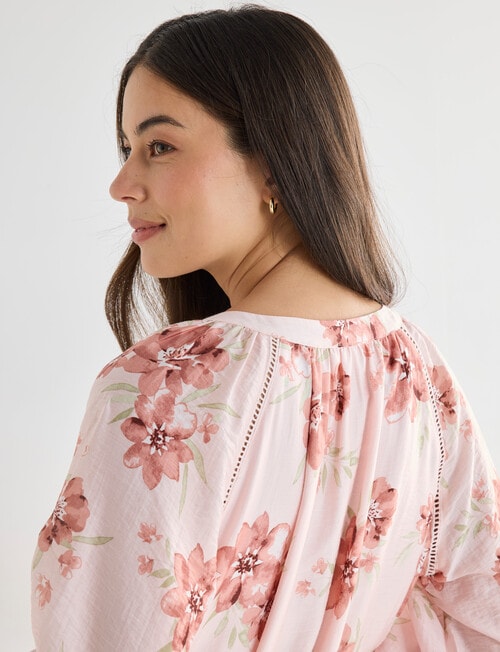 Whistle Floral Three Quarter Midi Dress, Pink product photo View 08 L