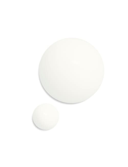 CHANEL &Eacute;CLAT PREMIER BRIGHT MILKY ESSENCE Brightening And Unifying Milk-To-Water Essence, 100ml product photo View 03 L