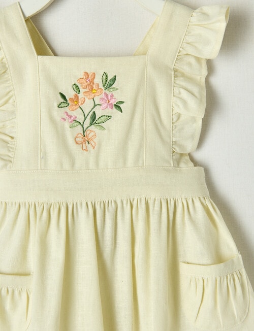 Teeny Weeny Linen Blend Flower Pinny, Natural product photo View 03 L