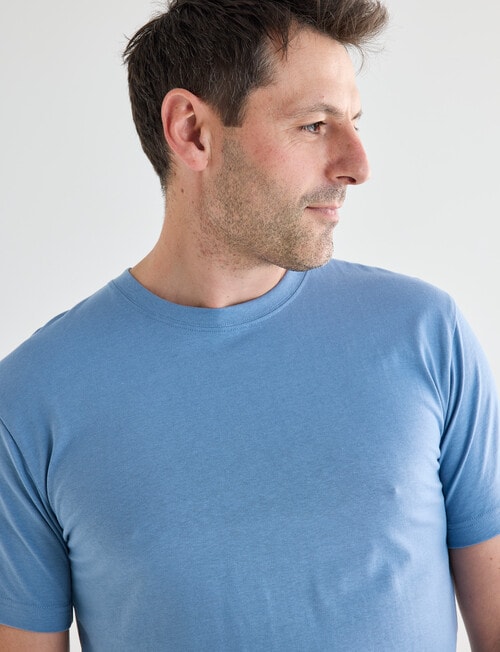 Chisel Ultimate Crew Tee, Sky Blue product photo