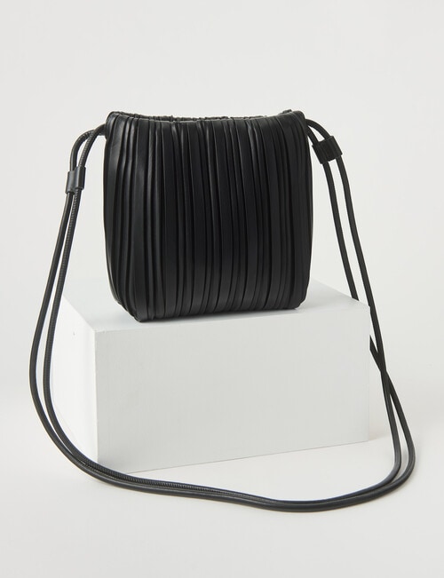Whistle Accessories Gathered Crossbody Bag, Black product photo
