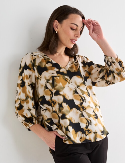 Oliver Black Smudge Print V-Neck Top, White product photo