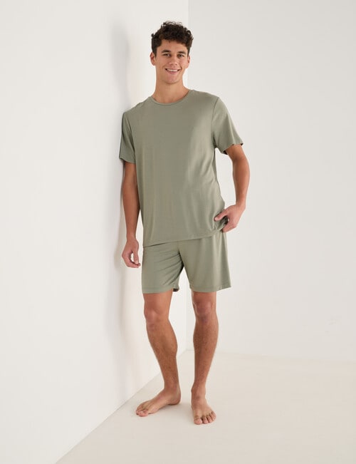 Mazzoni TENCEL Lounge Tee, Sage Green product photo View 03 L