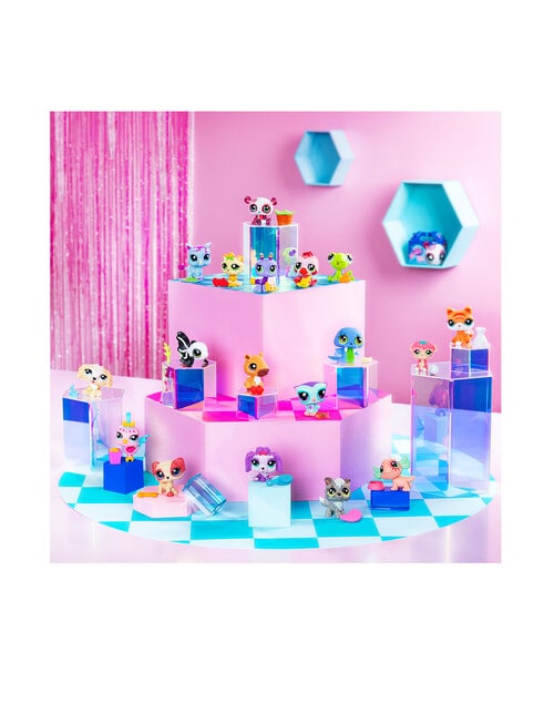 Littlest Pet Shop Pet Surprise Blind Singles W3 product photo View 09 L