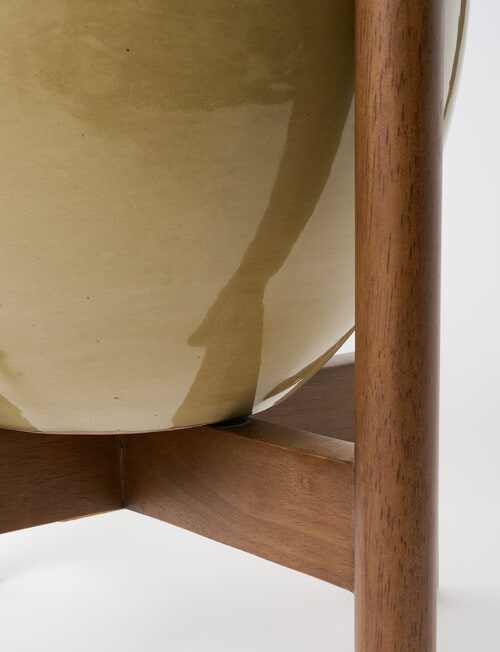 M&Co Verro Planter, Olive, Medium product photo View 04 L