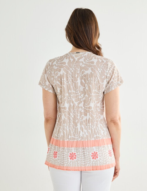 Line 7 Navigate Tee, Leaf Print product photo View 02 L