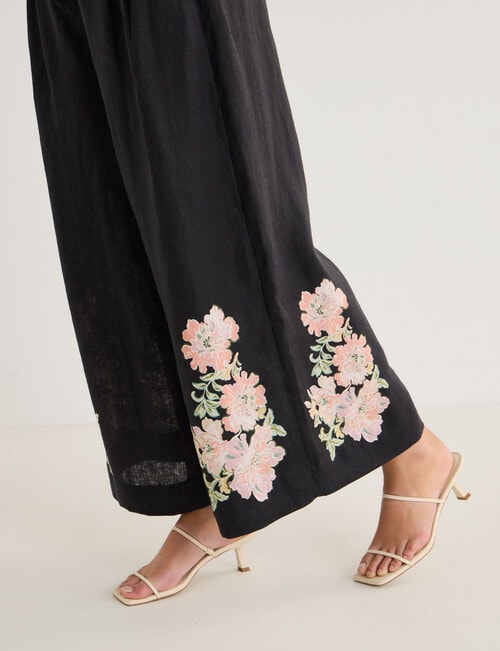 State of play Lily Floral Cropped Pant, Black product photo View 04 L