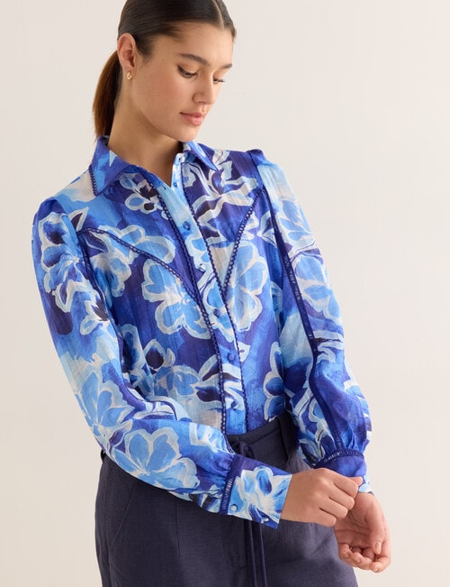 State of play Ottilie Printed Lace Trim Blouse, Blue product photo View 04 L