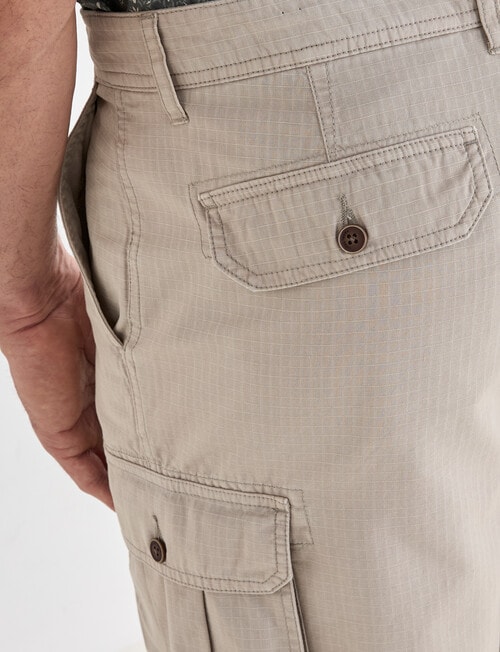Kauri Trail Ripstop Cargo Shorts, Sand product photo View 04 L