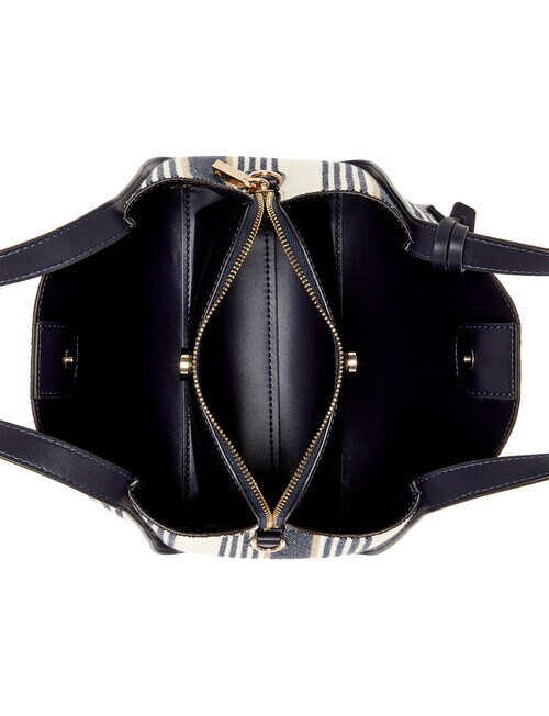 【ネイビー(NML)】GUESS サッチェル (W)NICOLETTE Girlfriend Satchel GUESS｜GUESS サッチェル (W)NICOLETTE Girlfriend Satchel | Rakuten