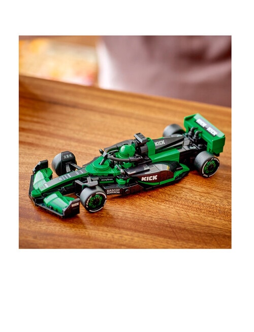 LEGO Speed Champions KICK Sauber F1® Team C44 Race Car, 77247 product photo View 08 L