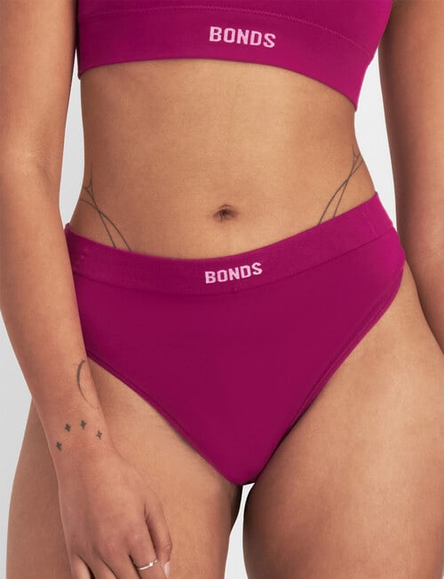 Bonds Bamboo Gee Brief, Tulip Garden product photo
