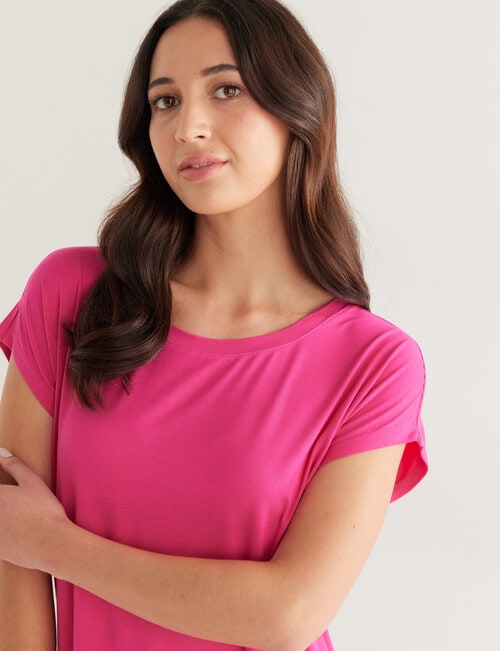 Bodycode Boxy Tee, Magenta product photo View 04 L