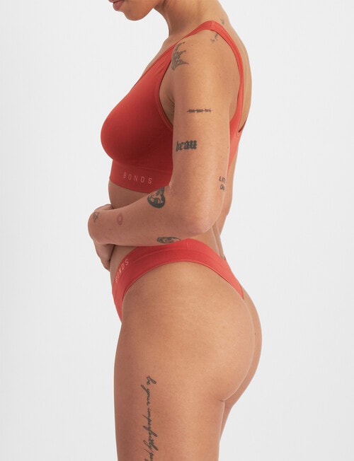 Bonds Seamless Gee Brief, Red Dust product photo View 03 L