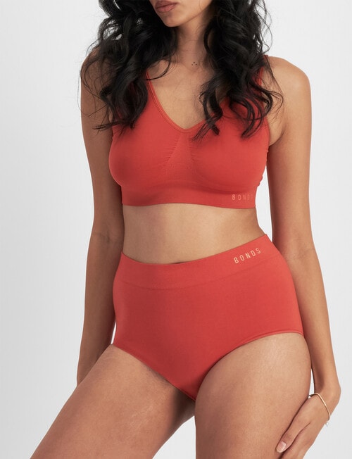 Bonds Seamless Full Brief, Red Dust product photo View 02 L