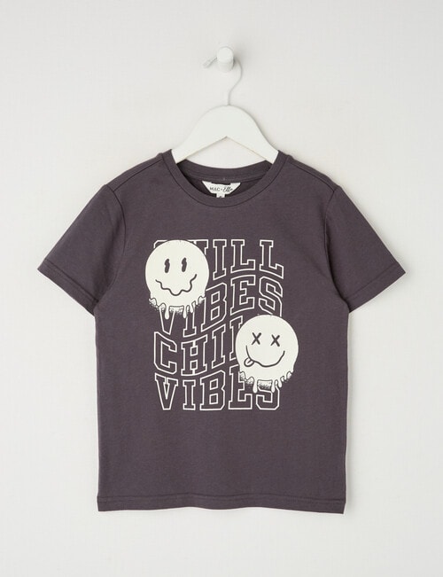 Mac & Ellie Glow Chill Vibes Short Sleeve Tee, Smoke product photo