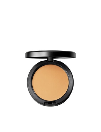 MAC Studio Fix Powder Plus Foundation product photo