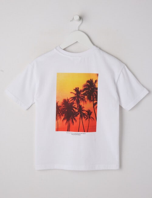 Mac & Ellie Palm Tree Short Sleeve Tee, White product photo View 02 L