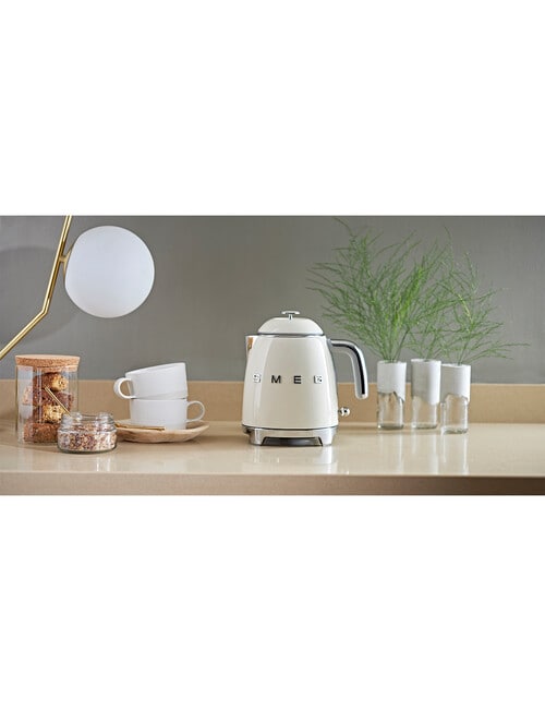 Smeg Mini Kettle, Cream, KLF05CRAU product photo View 09 L