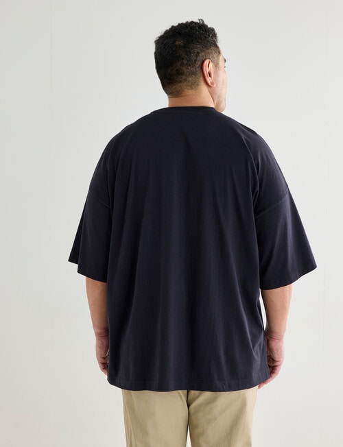 Tarnish King Size Oversized Tee, Black product photo View 02 L