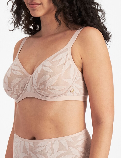 Berlei Because Mindful Mesh Minimiser Bra, Nude Lace, D-G product photo View 02 L