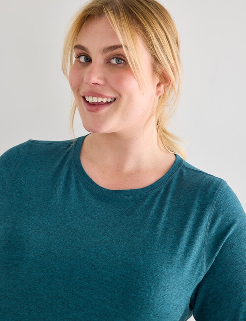 Superfit Curve Limitless Short Sleeve Tee, Dark Moss product photo View 06 L