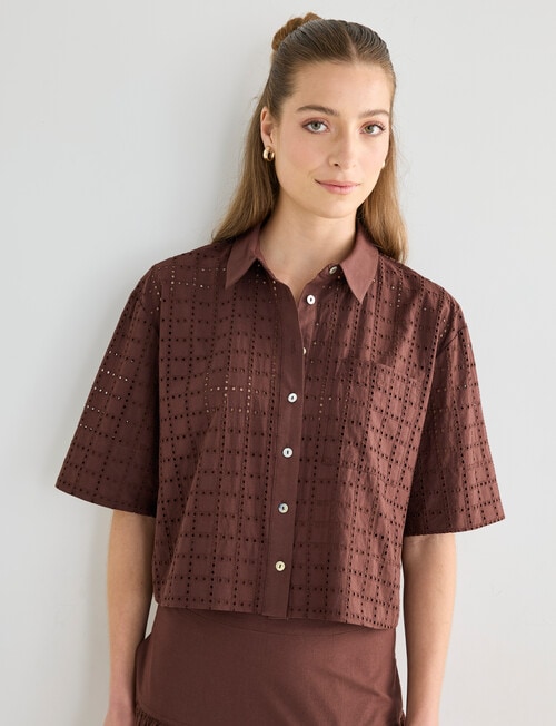 Mineral Sabina Broderie Boxy Cropped Shirt, Chocolate product photo View 04 L