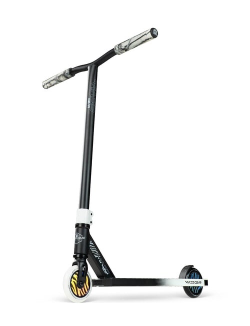 MADD Carve Ultimate Scooter, Zebra product photo