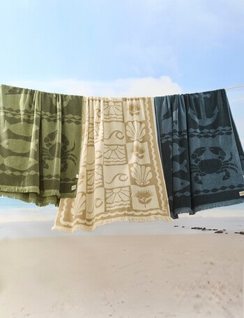 Verano Resort Kiwi Summer Beach Towel product photo