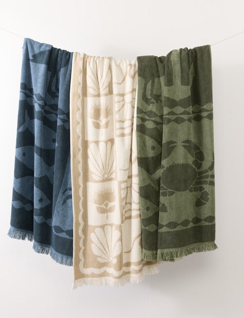 Verano Resort Kiwi Summer Beach Towel product photo