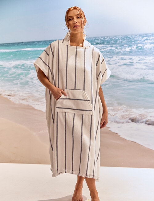 Verano Hammam Hooded Beach Towel product photo