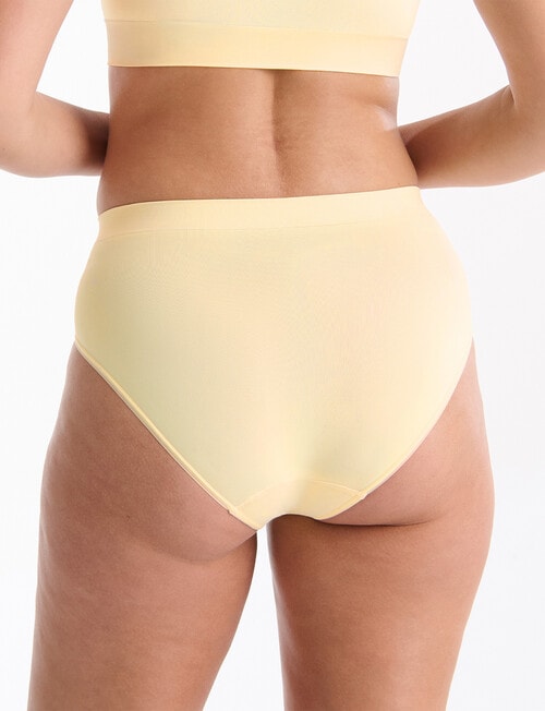 Ambra Bondi Bare Hi Cut Brief, Meringue product photo View 03 L