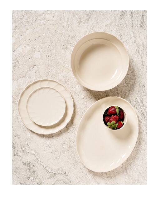 Robert Gordon French Bazaar Dinner Plate, 27cm, Vintage White product photo View 03 L