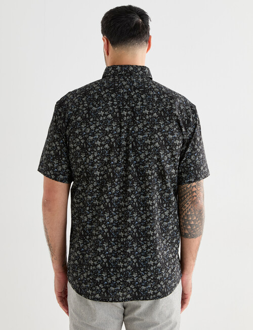 Logan Short Sleeve Shirt, Bruno Brown product photo View 02 L