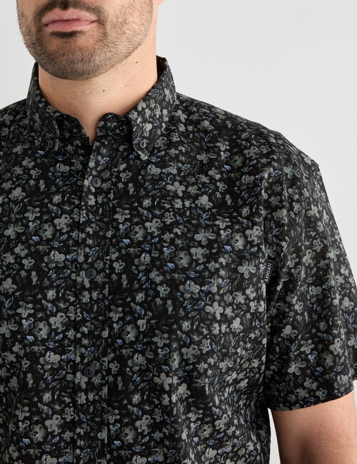 Logan Short Sleeve Shirt, Bruno Brown product photo View 04 L