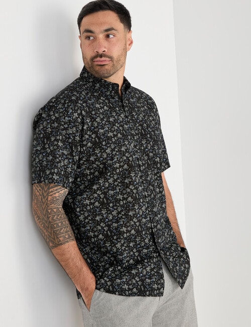 Logan Short Sleeve Shirt, Bruno Brown product photo