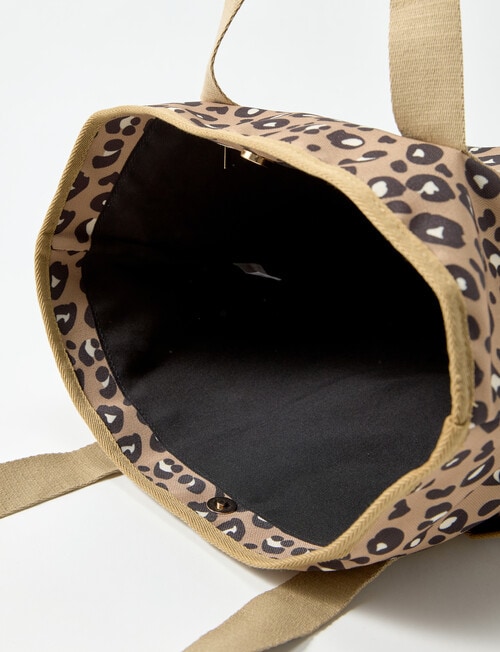 Zest Pocket Tote Bag, Animal product photo View 04 L
