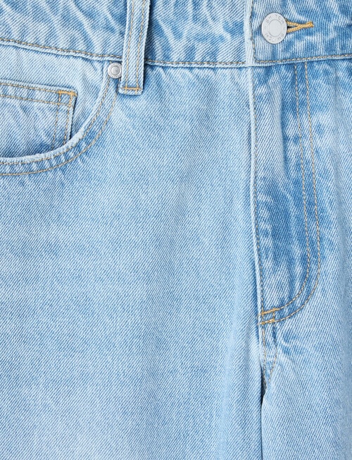 Switch Billie Straight Leg Jean, Light Blue product photo View 03 L