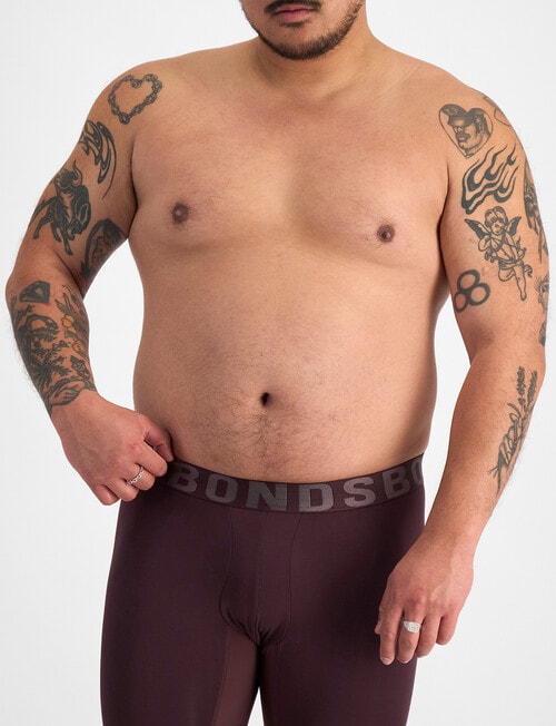 Bonds Chafe-off Mid Trunk, Berry Liqueur product photo